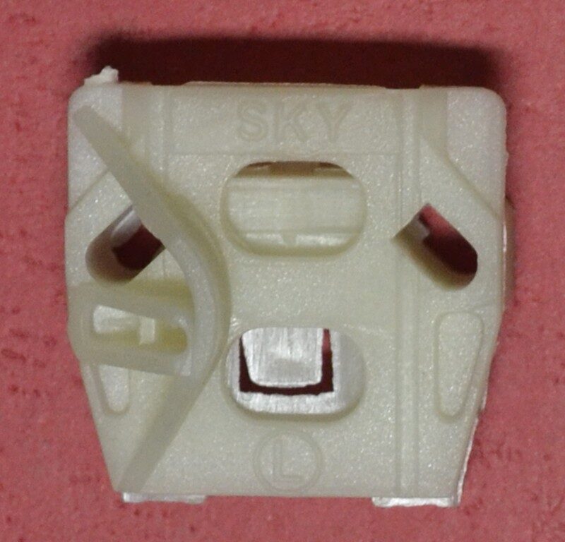 Kit reparat macara auto VW Golf IV 1997-2004 2 3 usi - Clema culisanta sina stanga sau dreapta - L