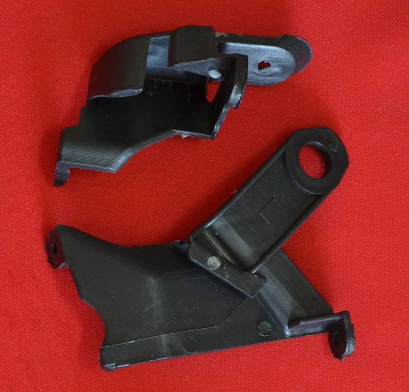 SET CLEME FIXARE FARURI TOYOTA COROLLA (NOU) STANGA