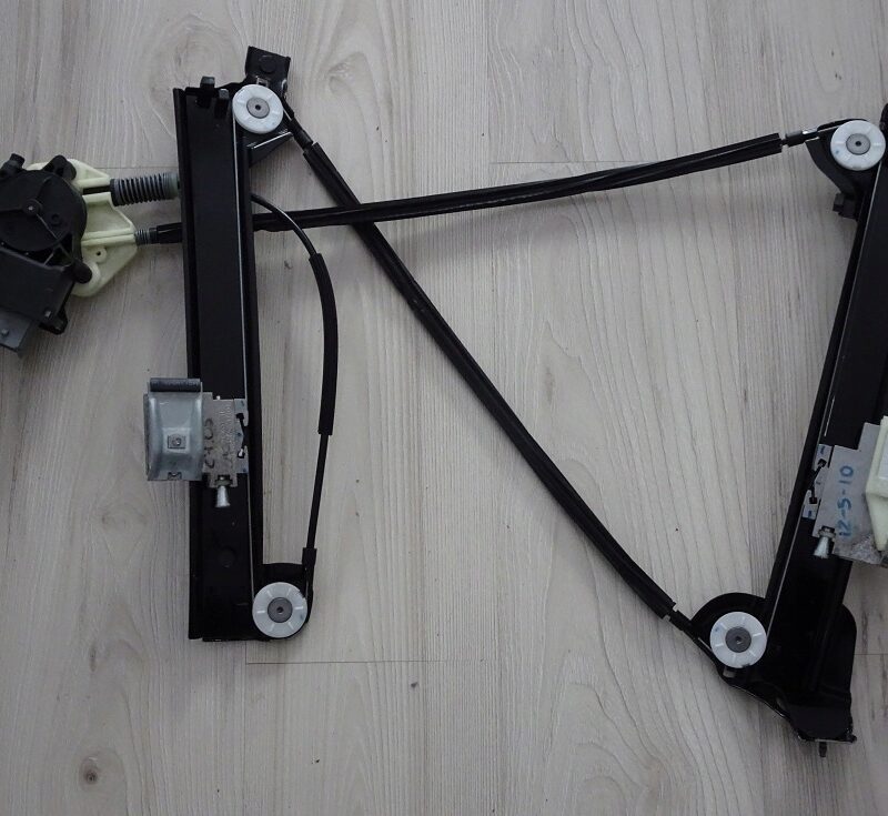 PUTEM REPARA! SUNATI LA 0735 22 66 40! – Macara geam Peugeot RCZ sport coupe 2009–2015